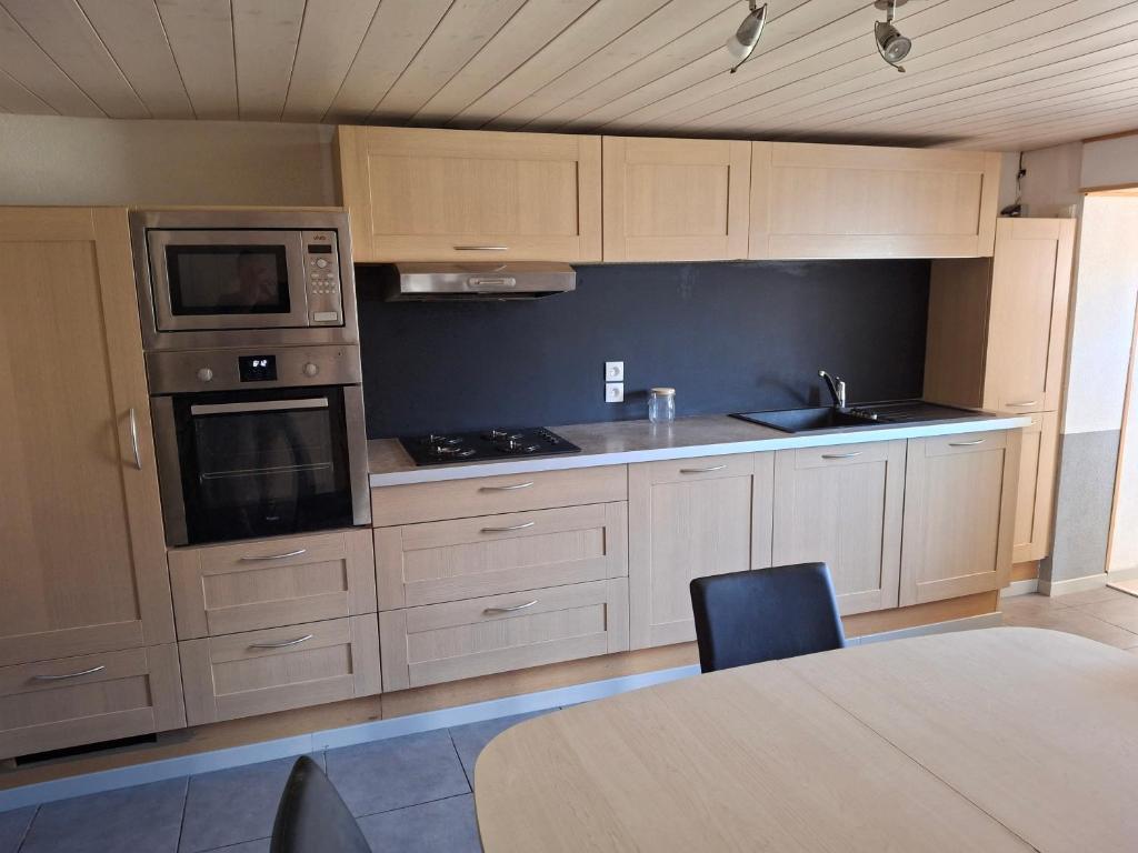 Repos, Les Verrières-de-Joux