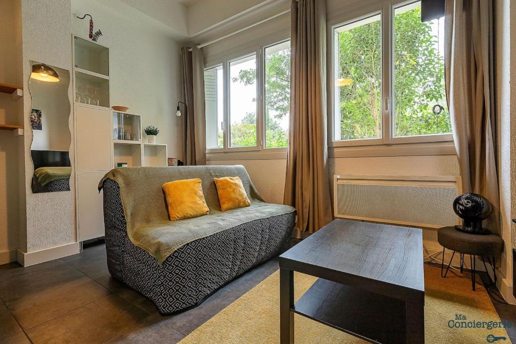 Platanes - St-Michel - Proche Stadium Tfc - Métro, Toulouse