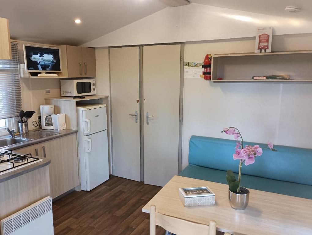Mobile-home camping 7 fonts AGDE - 2