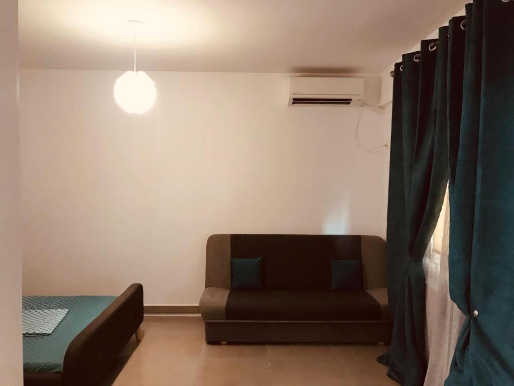 Garsoniera Tudor, Mamaia Nord – Năvodari