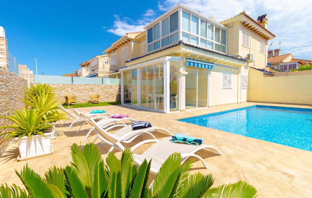Cozy Home In Orihuela Costa - 1