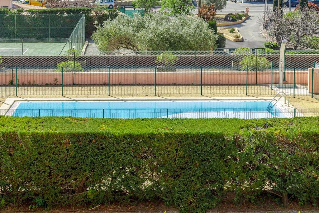 Saint Charles YourHostHelper, Saint-Raphaël