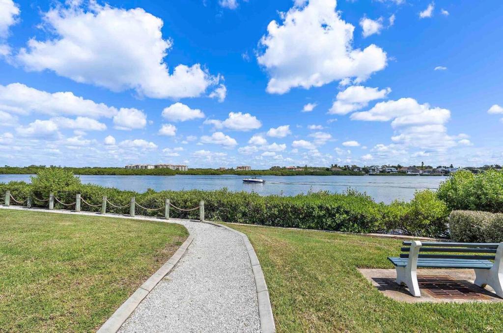 Relaxing Siesta Key condo with private beach access, Siesta Key