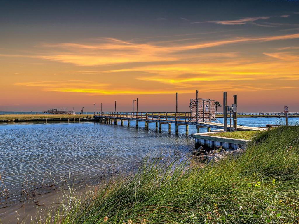 Blue Wave Landing RRYC59, Rockport