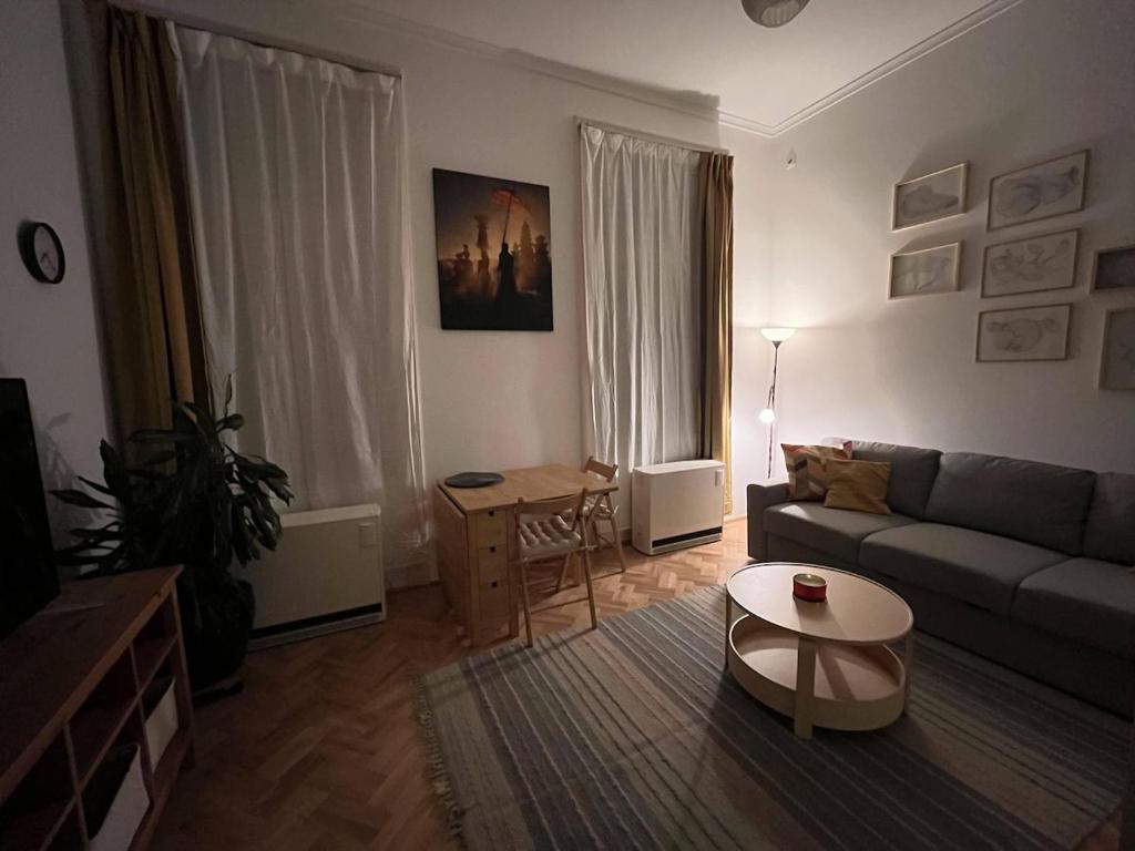 Hernad21, Budapest