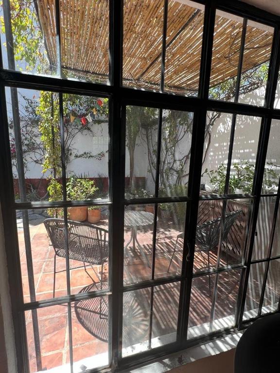 Chic 1 Bedroom Casita with Secret Garden - 3