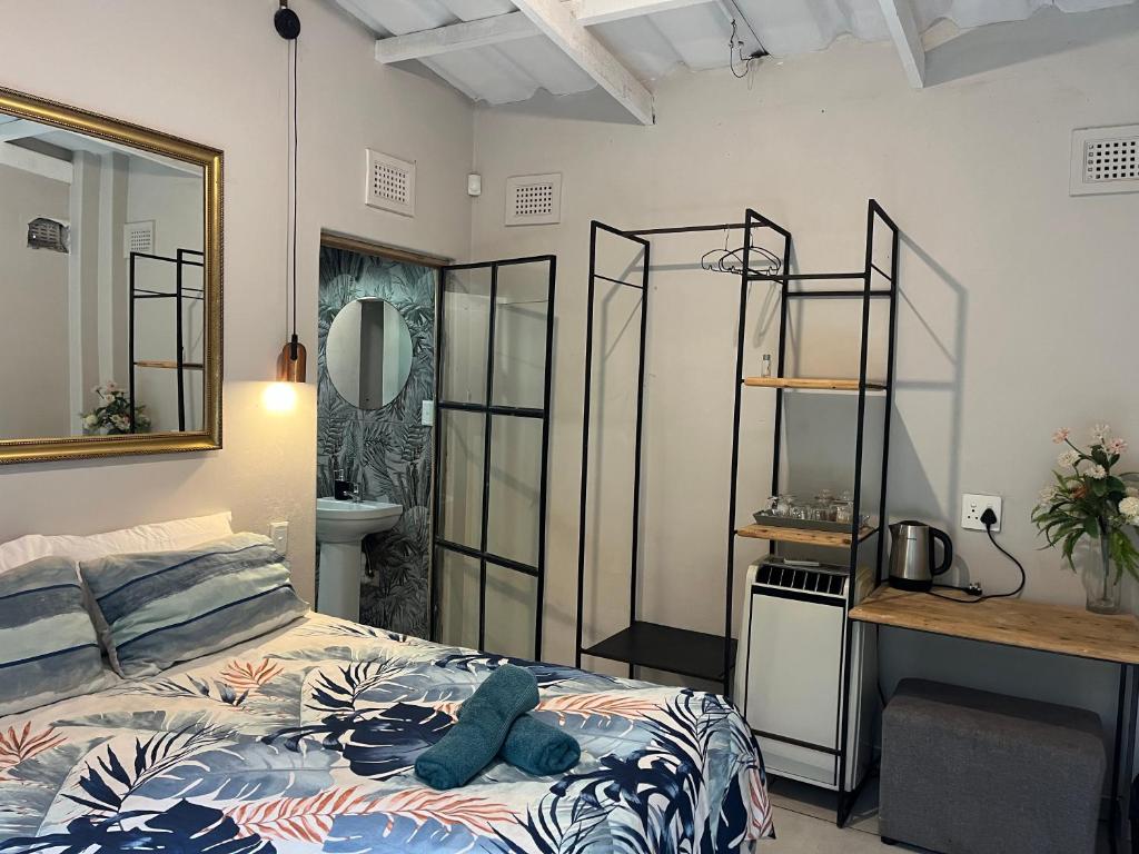 16 st Johns - Studio, Port Shepstone