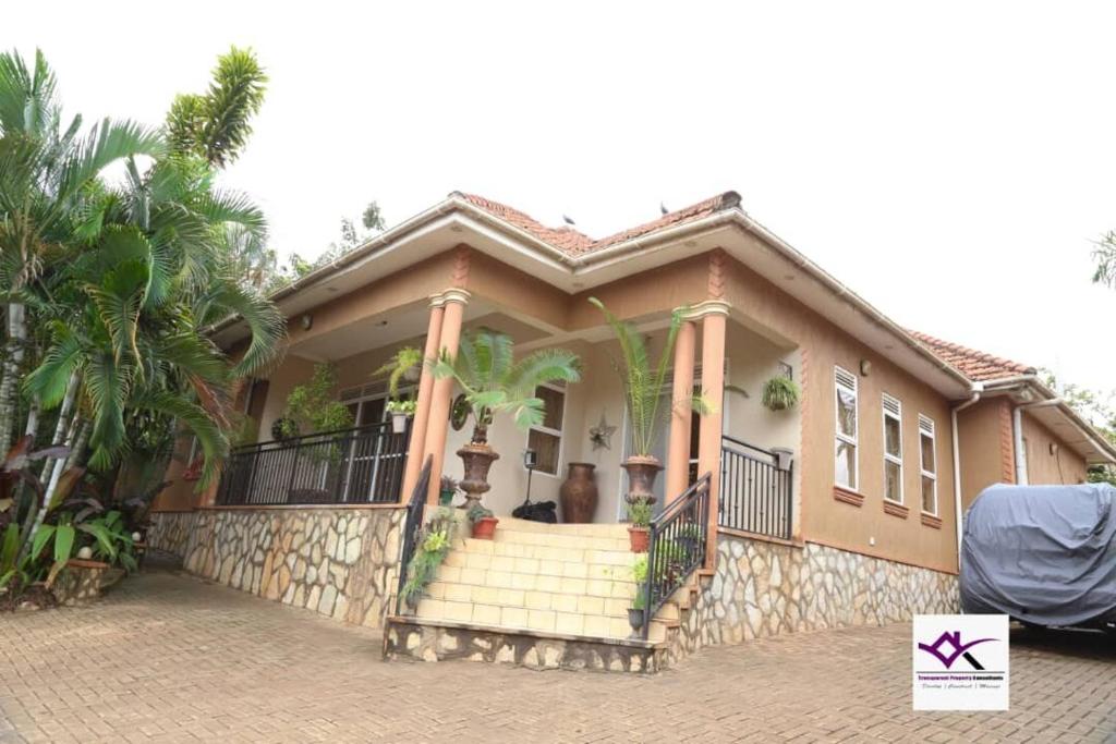 Enjoy the sunset and privacy, Kampala