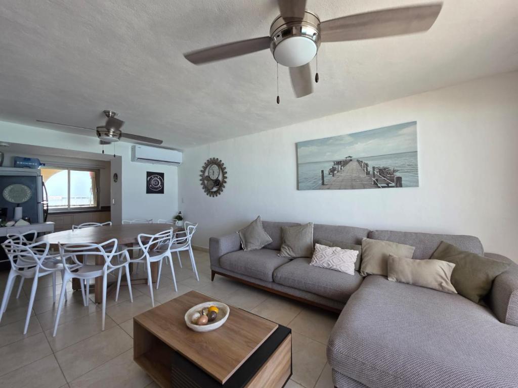 Perfect vacation getaway,Ocean View,Wifi, Beach - 5
