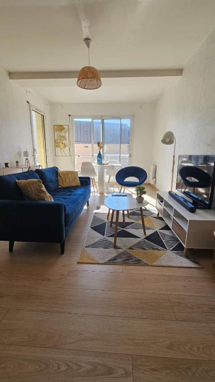 Hyper Centre Apartment with Garage, Le Mans