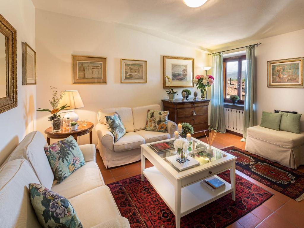 Apartment in Lucca near Guinigi Tower, Lucca