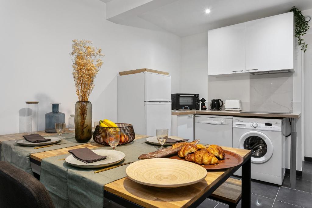 Coeur Urbain Apartments - Saint Charles - 3