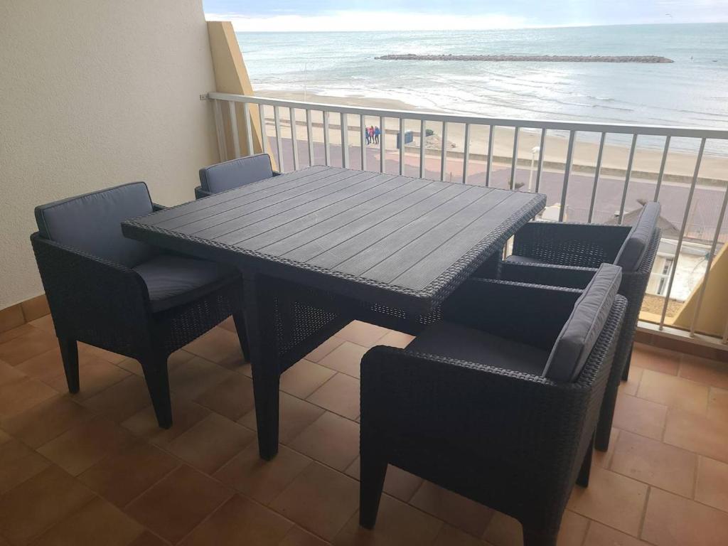 Studio cabine avec terrasse et parking à Palavas - 2