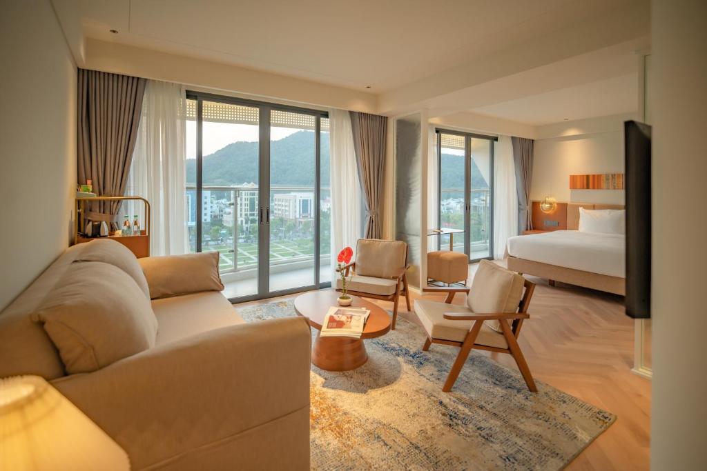 Balcony/terrace, A'dor Hotel & Spa in Quy Nhon (Binh Dinh)