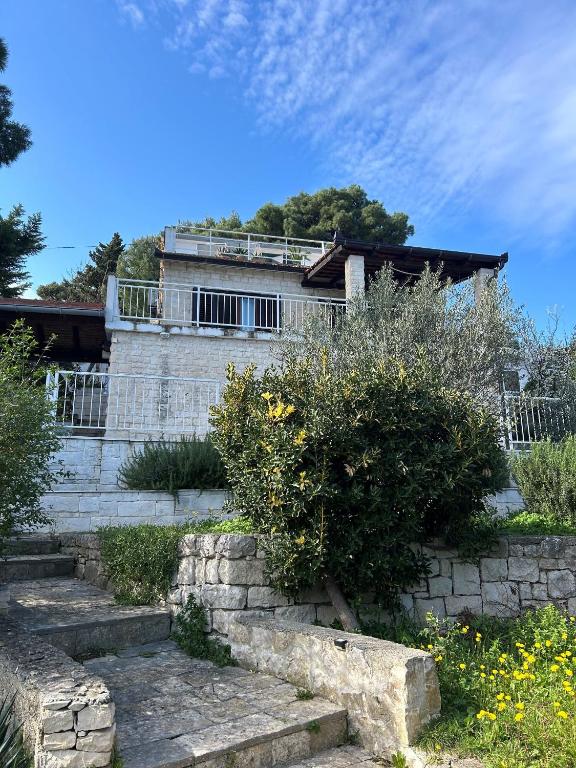 Apartment Dino, Splitska