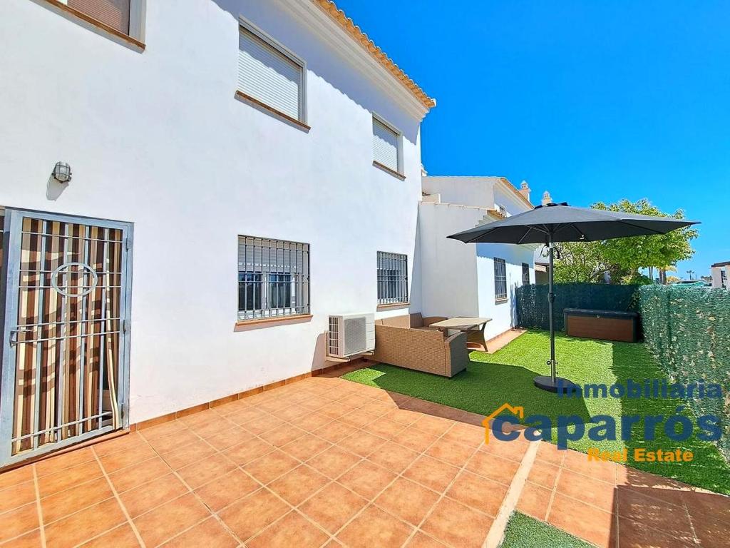 Bajo tres habitaciones Don Julián - Vera Playa - 1