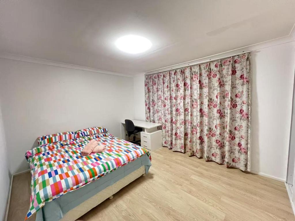 J Room, Baulkham Hills