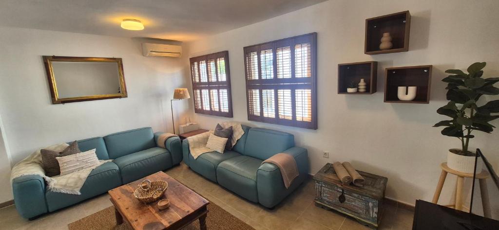 Villa Picasso, Pizarra