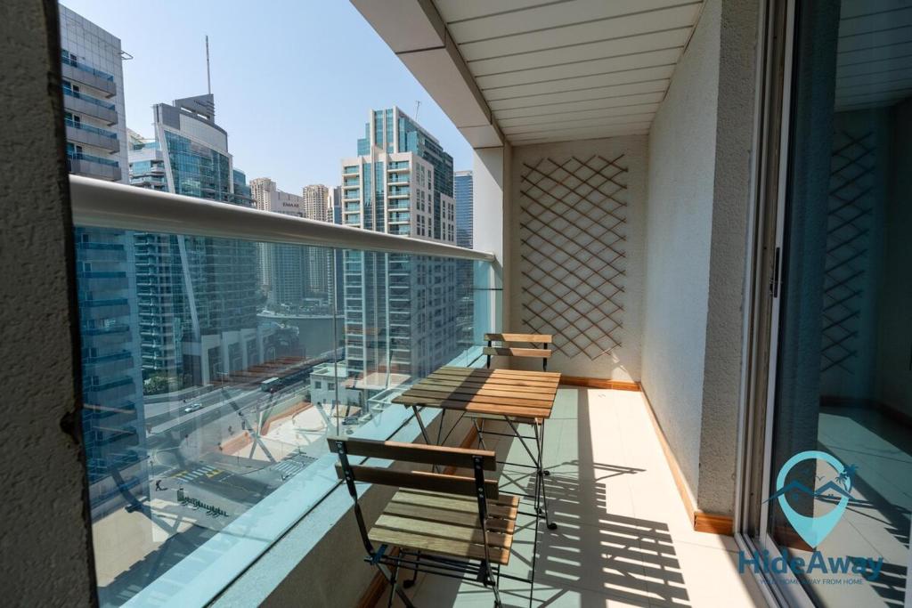 1BR Cozy and Bright Dubai Marina, Dubái
