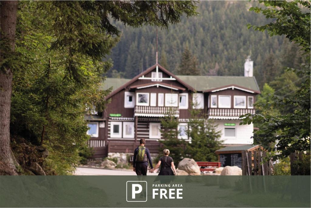 CHATA LESOVNA, Pec pod Sněžkou