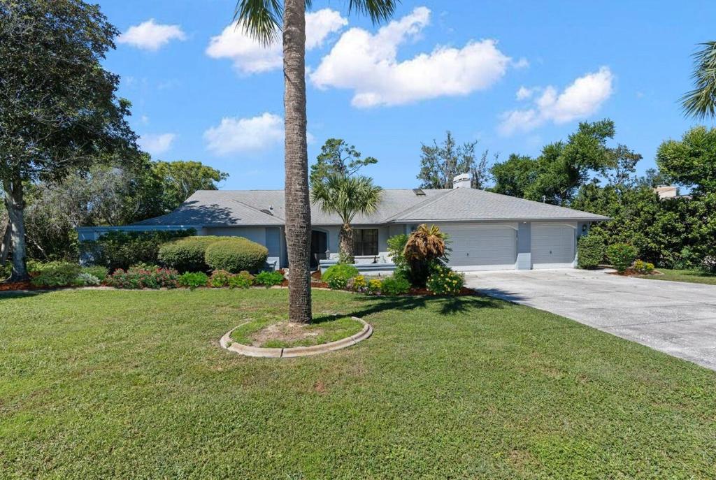 Candida's Retreat, Spring Hill