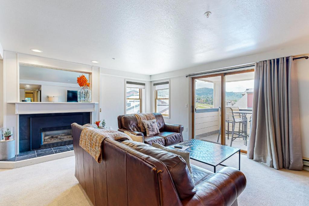 Torian Plum Plaza 204, Steamboat Springs