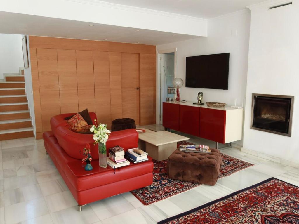 2 Bedroom Apartment Pool Views - Los Naranjos Marbella - 3