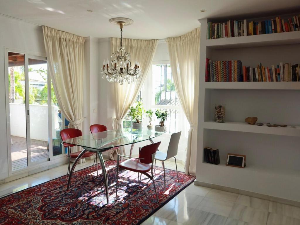 2 Bedroom Apartment Pool Views - Los Naranjos Marbella - 5