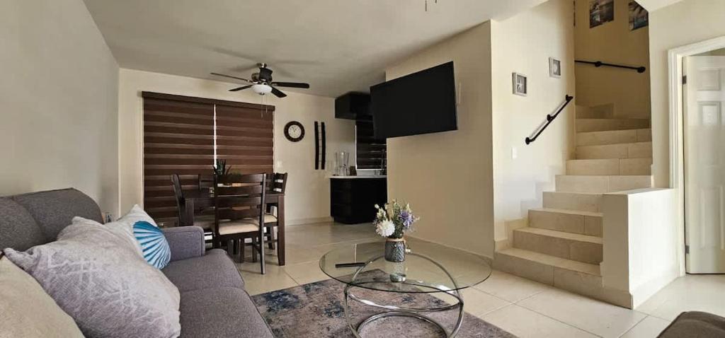 Brisas Del Mar Villa 3 BR 2 BA with pool - 3