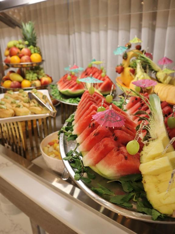 طعام و مشروبات