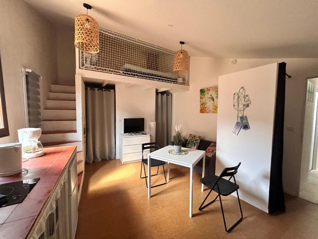 Studio Tamaris aux pieds des Arènes - 2