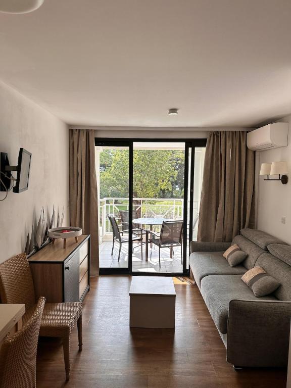 Appartement 4 personnes ,résidence vue mer et jardin, piscine, parking - 1
