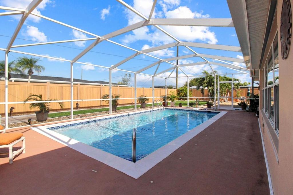 Serene Private Pool Home In Port Charlotte, Port Charlotte