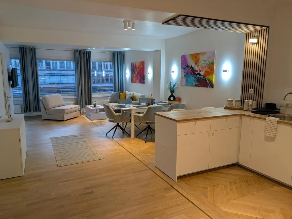 Munich Top Place Nähe Marienplatz mit 2 Schlafzimmer 70 qm Apartment Jennifer, hotel in Munich
