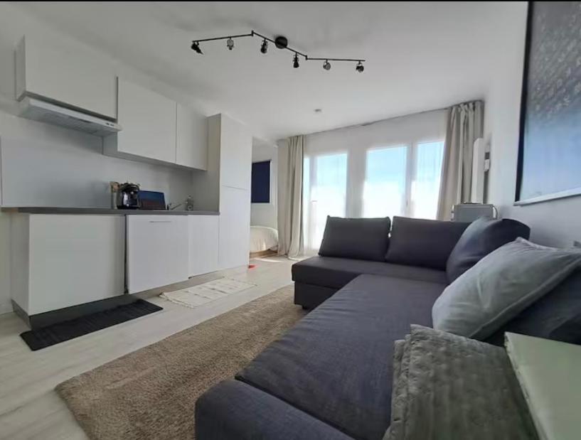 Studio belle vue, Romainville