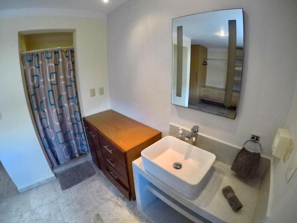 Spacious & Comfy Condo on the Beach, in the HEART of Playa del Carmen - 5