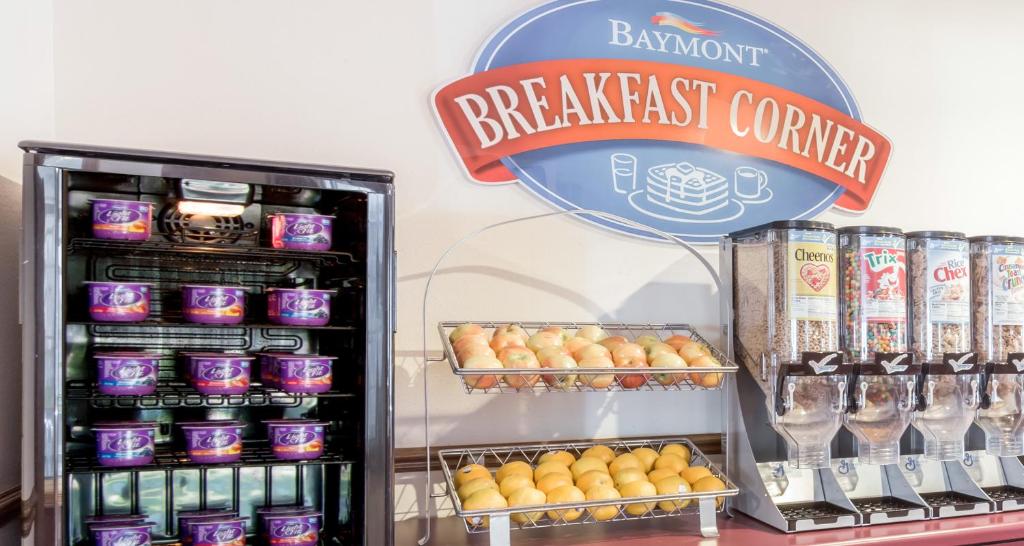 Baymont By Wyndham East Windsor Bradley Airport Photo 19
