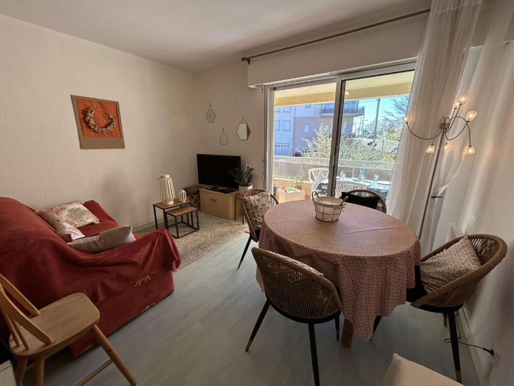 Appartement lumineux 4 couchages, balcon, parking - Saint-Jean-de-Monts - FR-1-224C-344 - 2