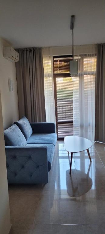 Star Dreams P2, Sveti Vlas