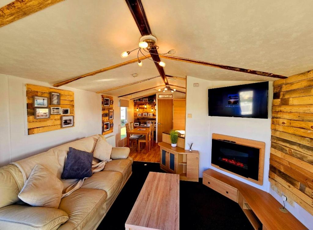 Riverscape Northumberland, Ashington