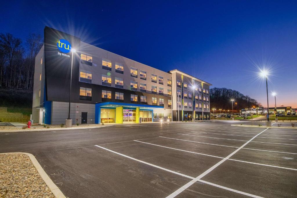 Tru By Hilton West Bristol Tn, Bristol