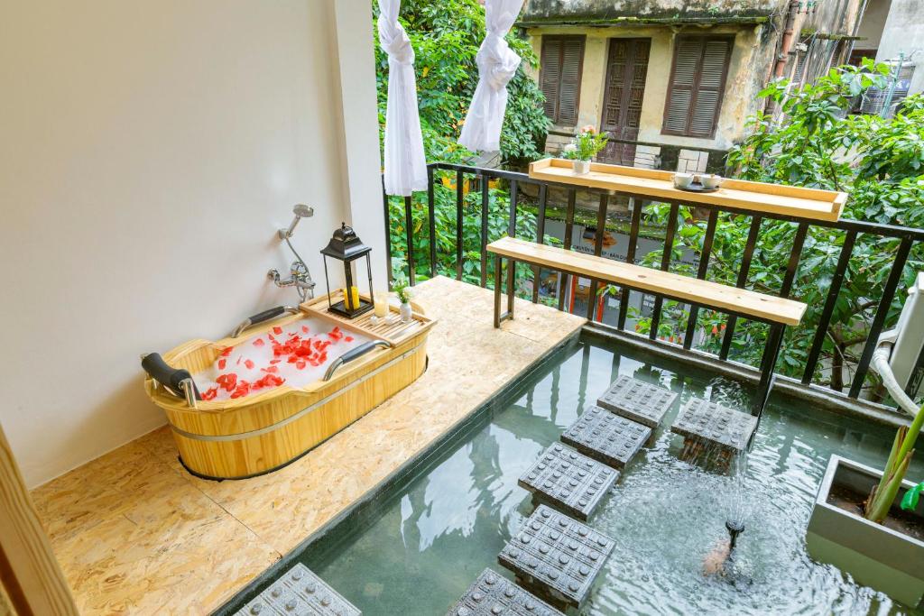 Hanoi Heritage Hideaway- Homestay CHAT - Private Self-check-in