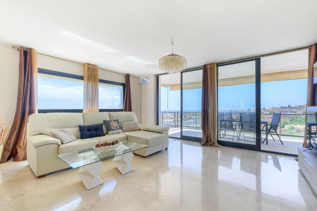 Hollywood Hills - Seaview Apartment - 3