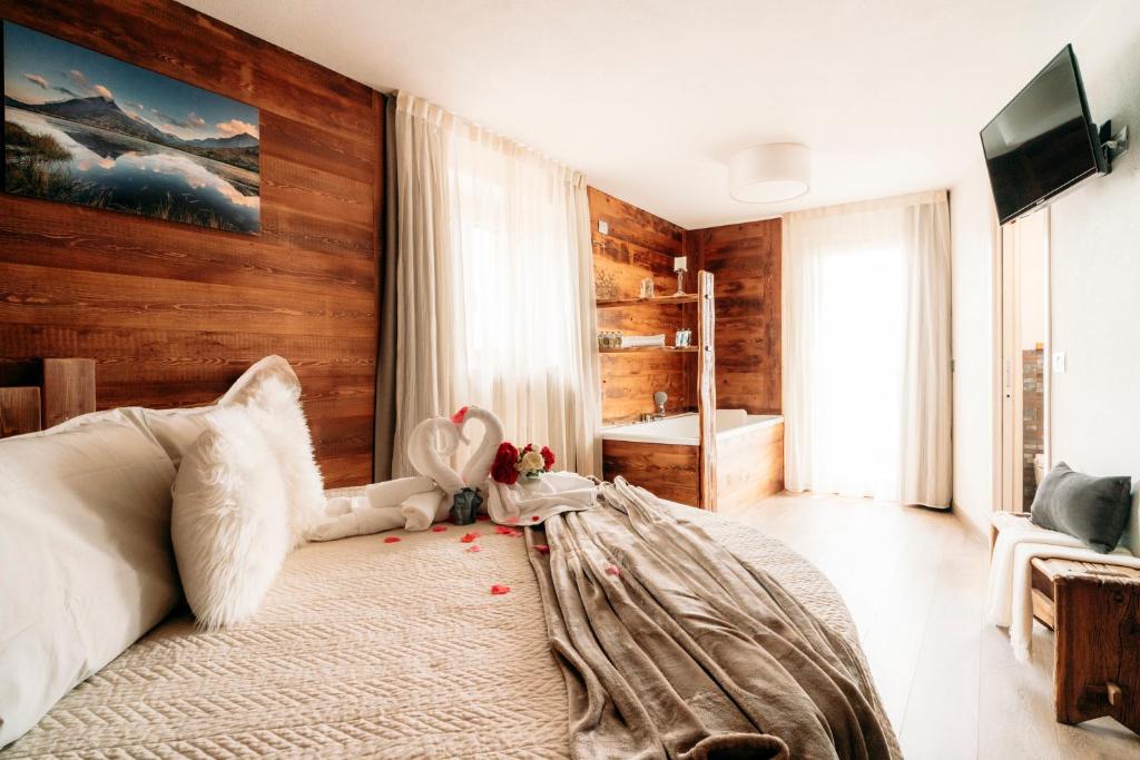 Serendipity Hotel - 2