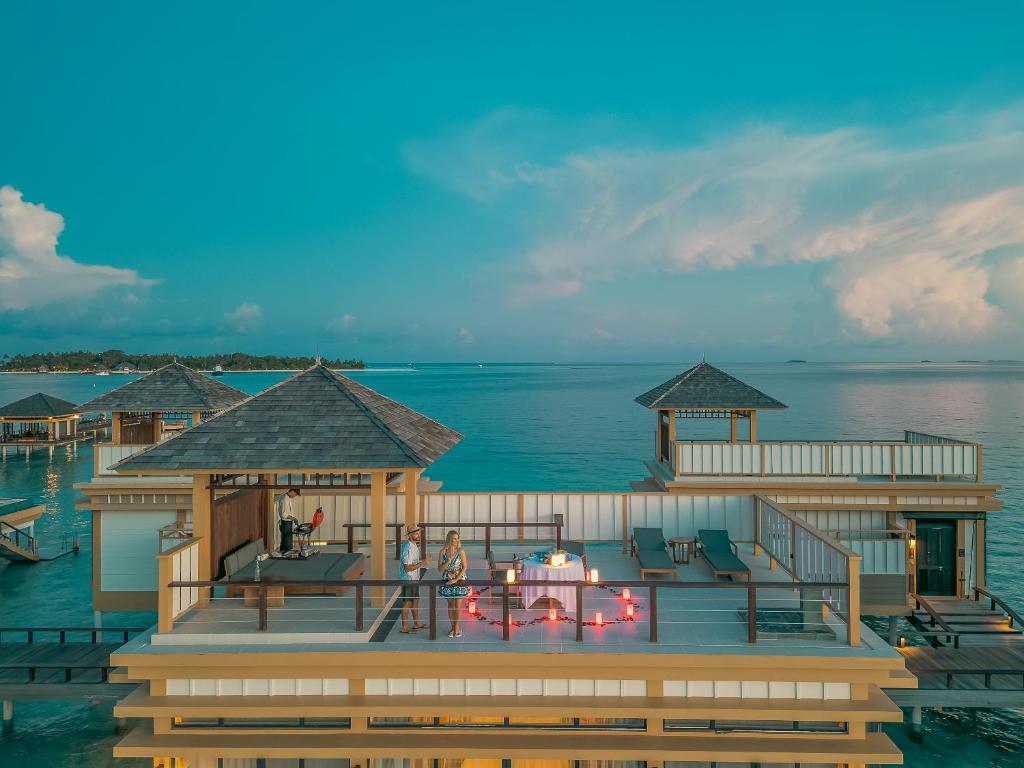 Food and beverages, Angsana Velavaru in Maldive Islands