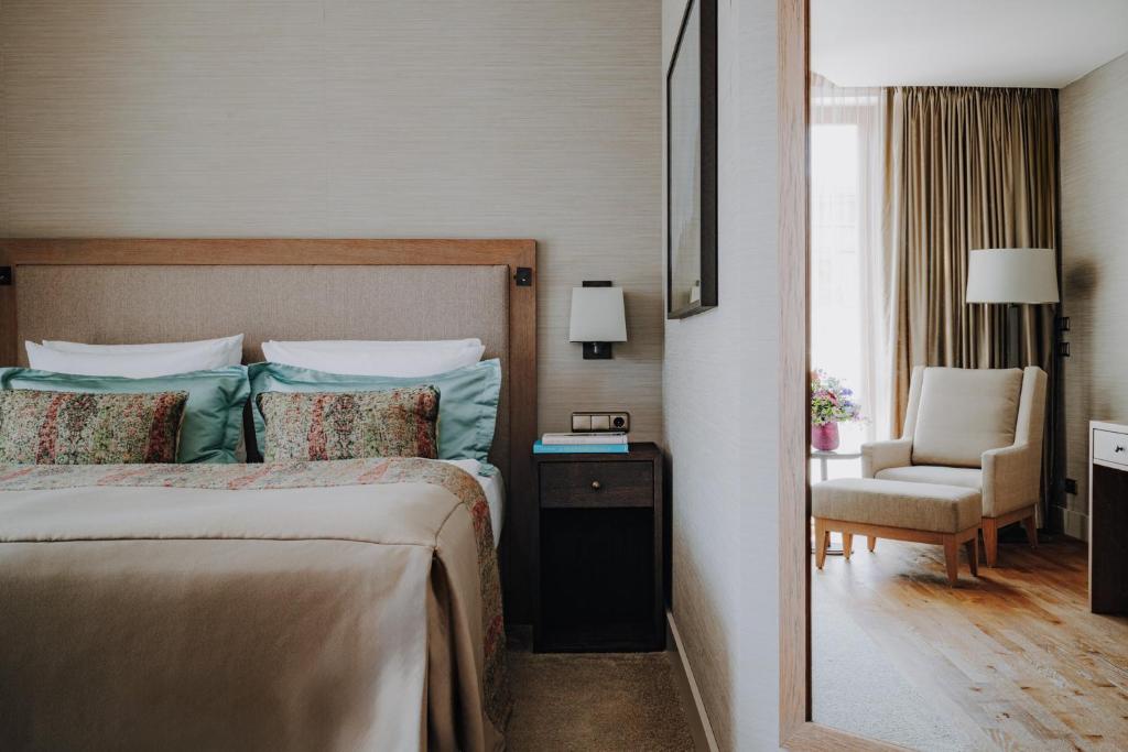 Elegáns nature szoba - kilátással az Alpokra