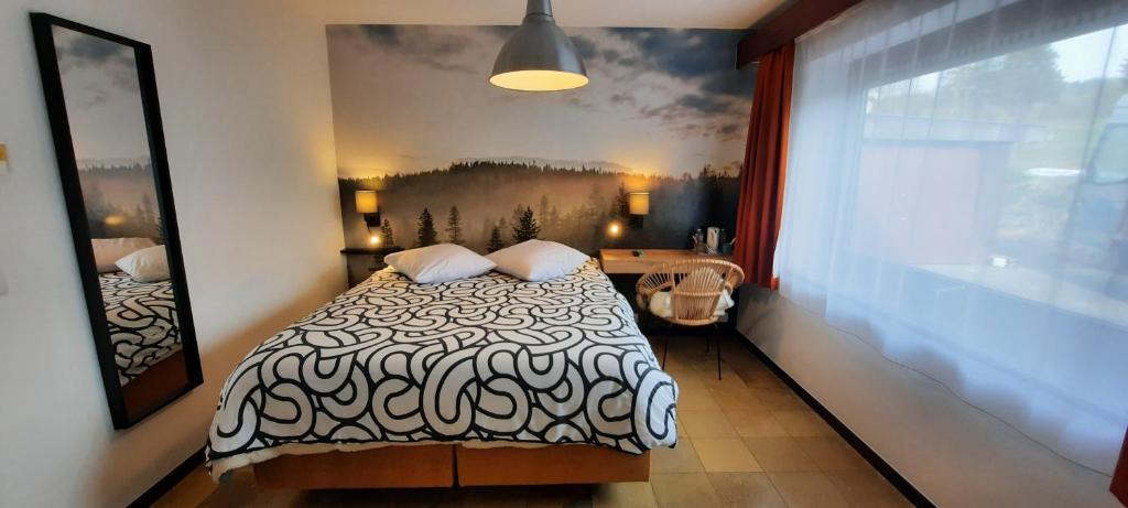  NEW 2025  Plein Vent 800m entrée Combes circuit Spa Francorchamps, Francorchamps