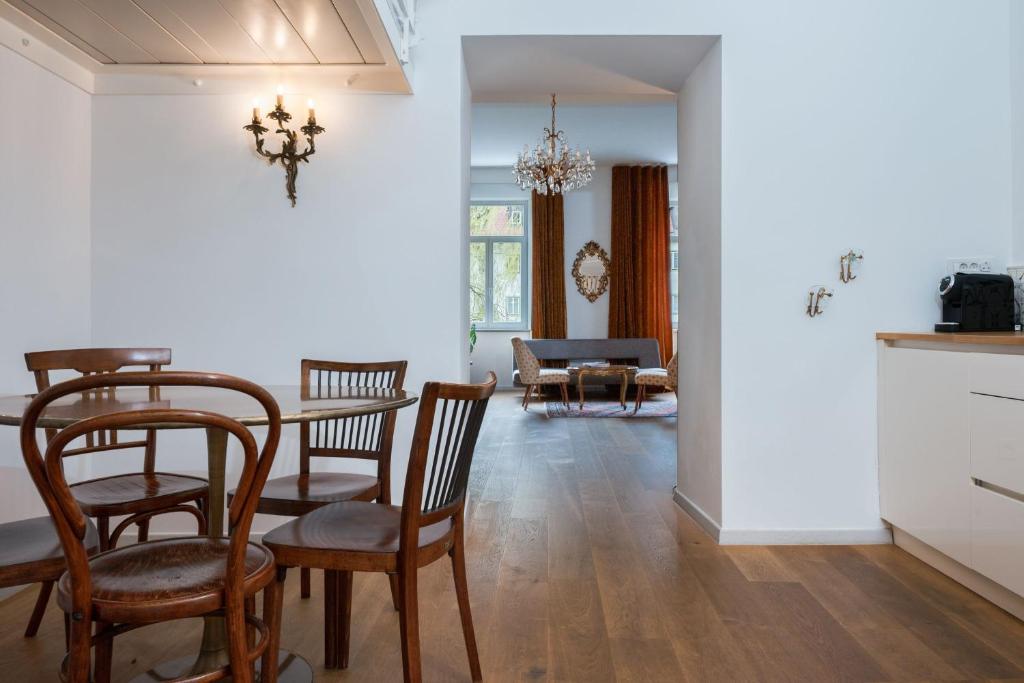 Tromostovje apartments 6