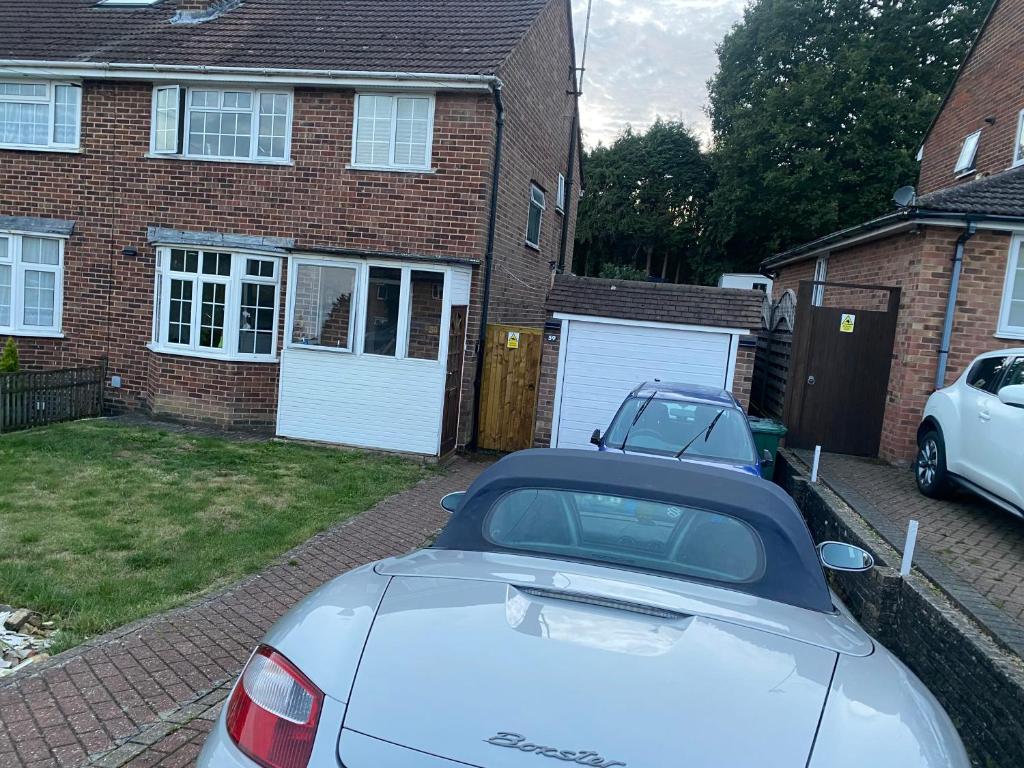 Redhill and Gatwick, Redhill