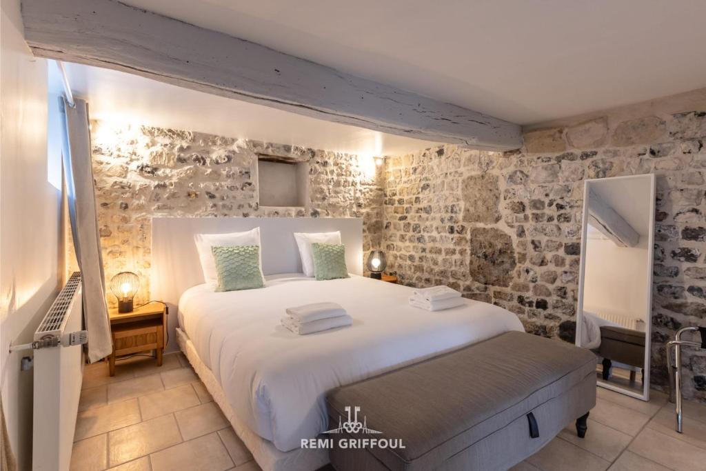 Family Stay - In the Heart of Honfleur 8 guests Private Garden - 5